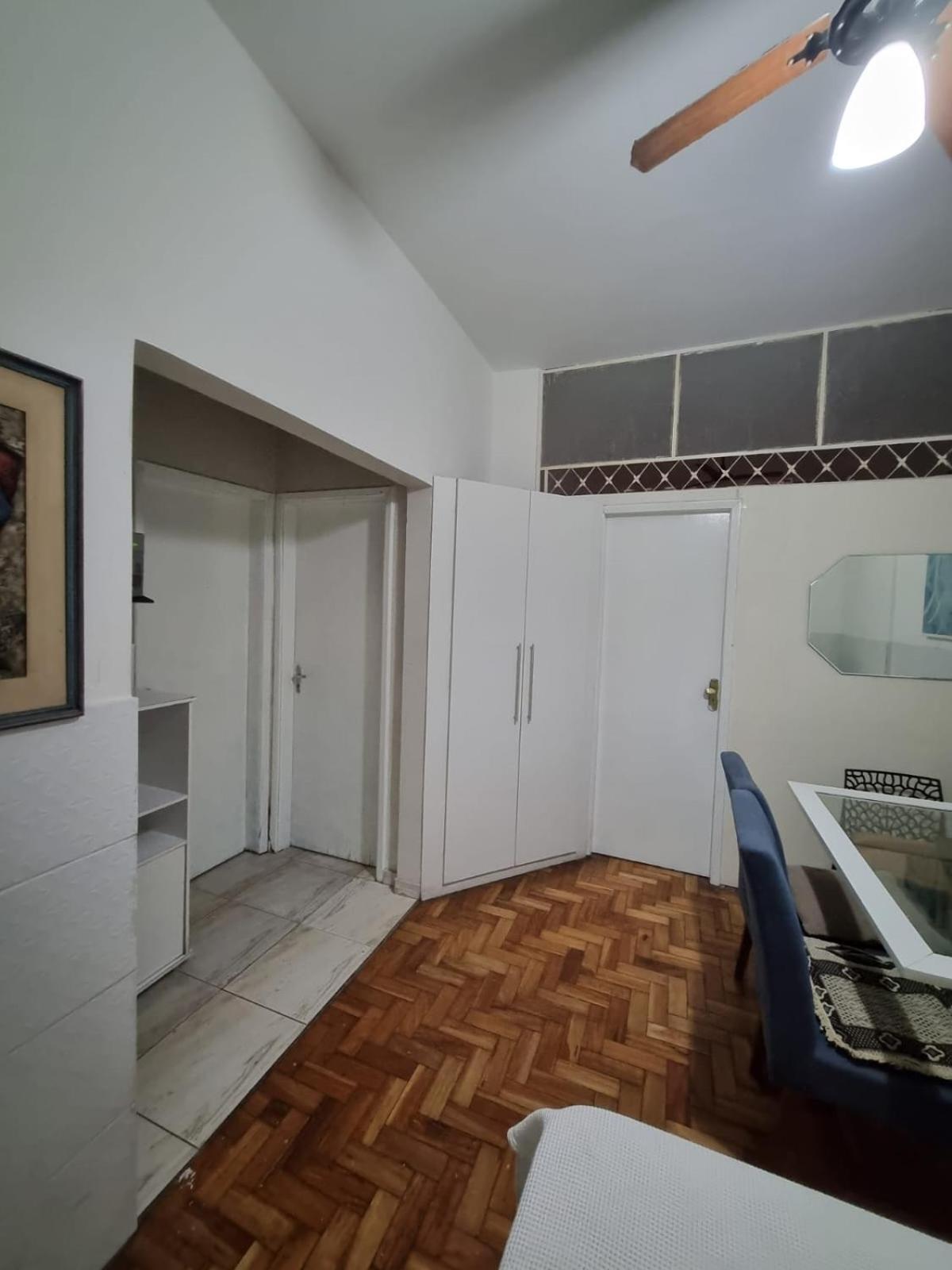 Comodidade E Seguranca No Centro เบโลโอรีซอนชี ภายนอก รูปภาพ