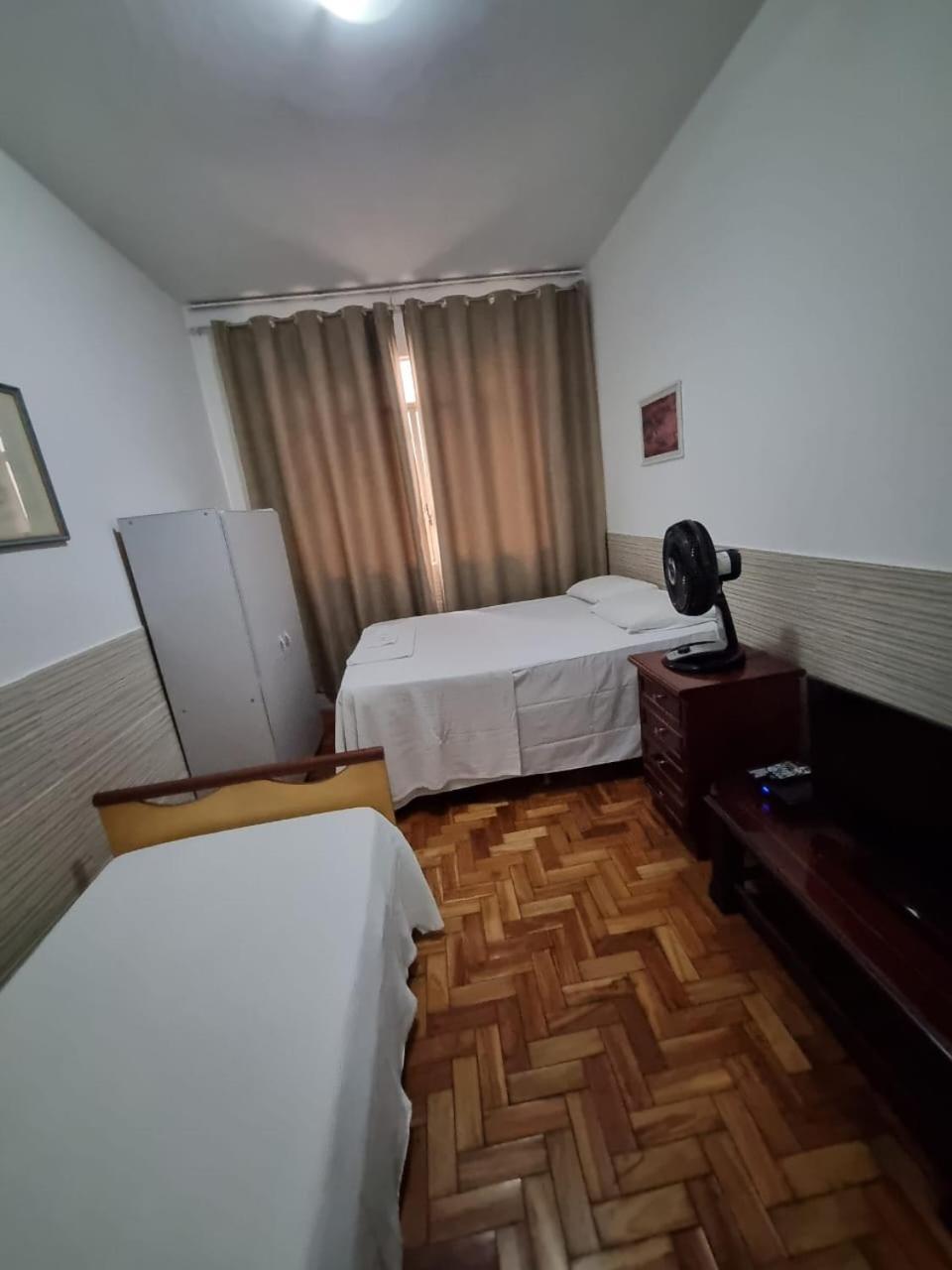 Comodidade E Seguranca No Centro เบโลโอรีซอนชี ภายนอก รูปภาพ